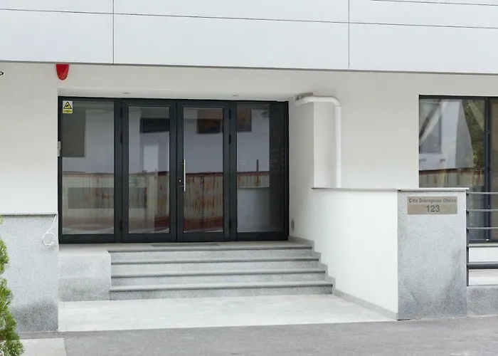 The Shades Of Grey-Tranquil 4Th-Floor Apartment Baneasa Area Bucureşti